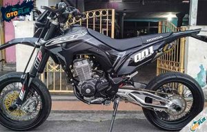 Modifikasi CRF 150 Keren Simpel Hitam Tips Memodifikasi Otoflik